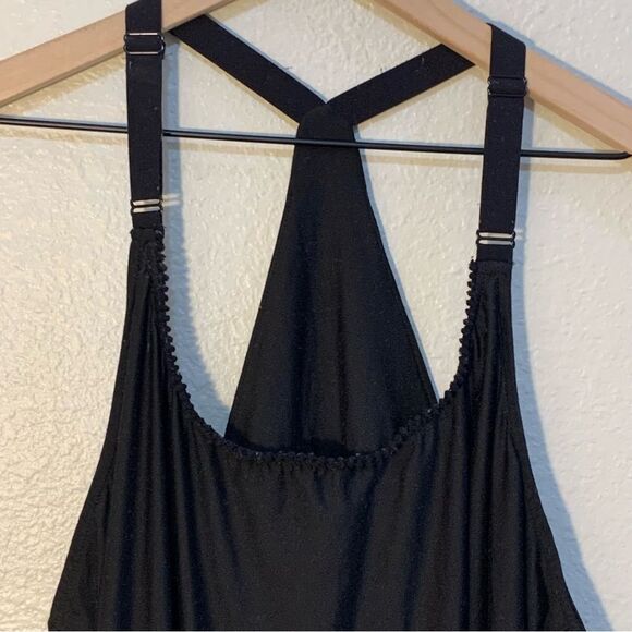 SWEET TOMATOES Tank Top Women’s 2X Black Shapewear Adjustable Straps. - Picture 3 of 13